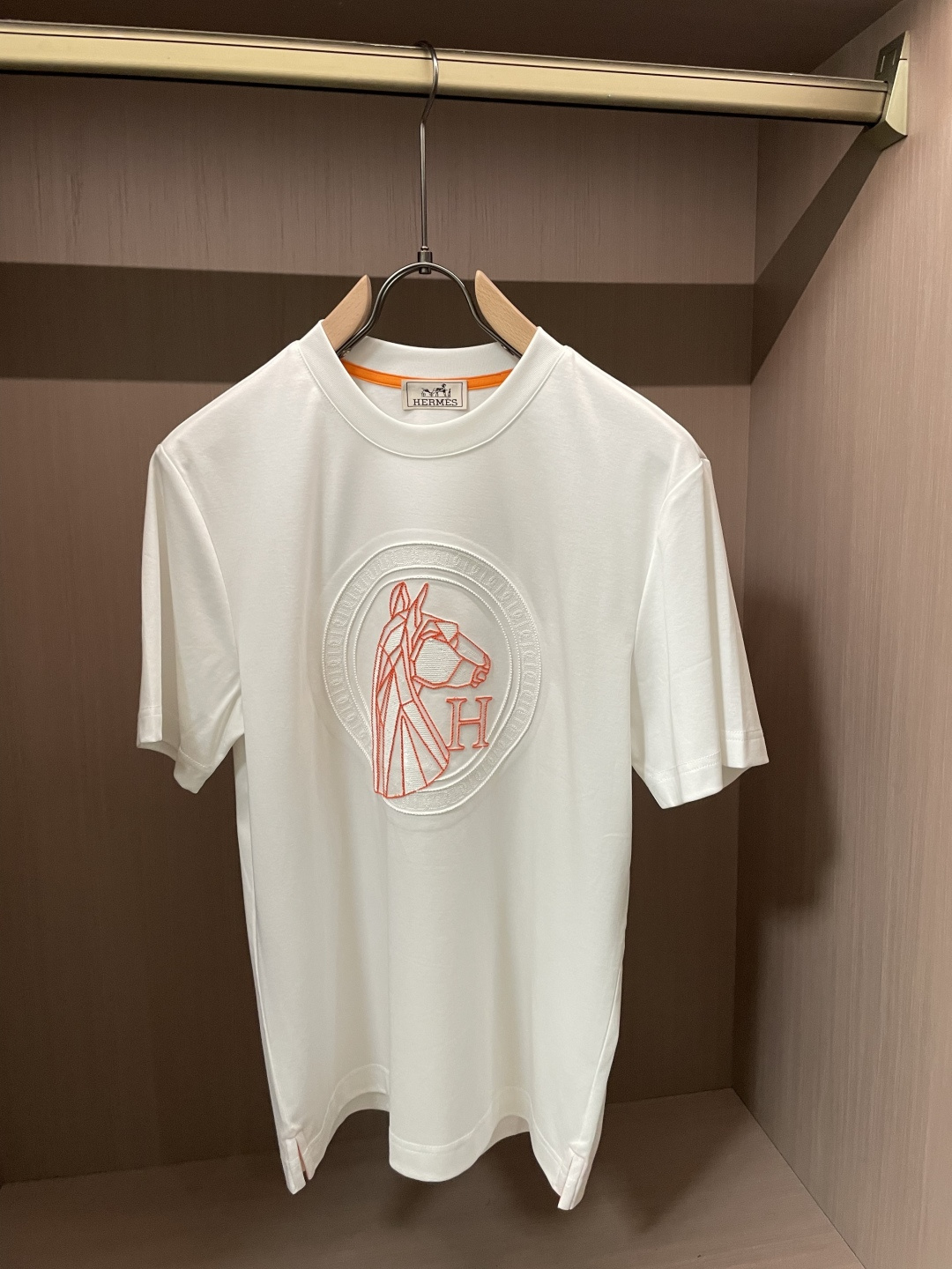 爱🐎仕 2026春夏新款男士短袖T恤，全新升级百搭基础款，低调奢华，品格之选！甄选进口丝光棉打造而成，吸