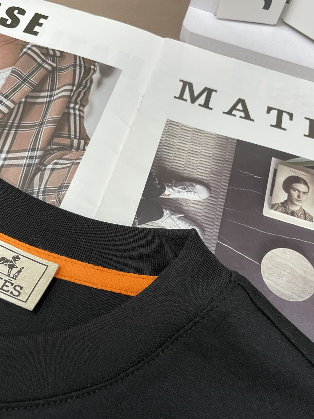 爱🐎仕 2026春夏新款男士短袖T恤，全新升级百搭基础款，低调奢华，品格之选！甄选进口丝光棉打造而成，吸