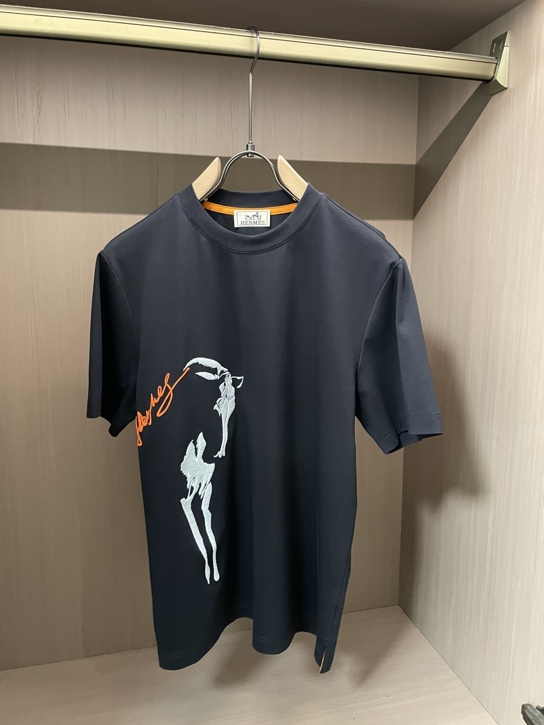 爱🐎仕 2026春夏新款男士短袖T恤，全新升级百搭基础款，低调奢华，品格之选！甄选进口丝光棉打造而成，吸