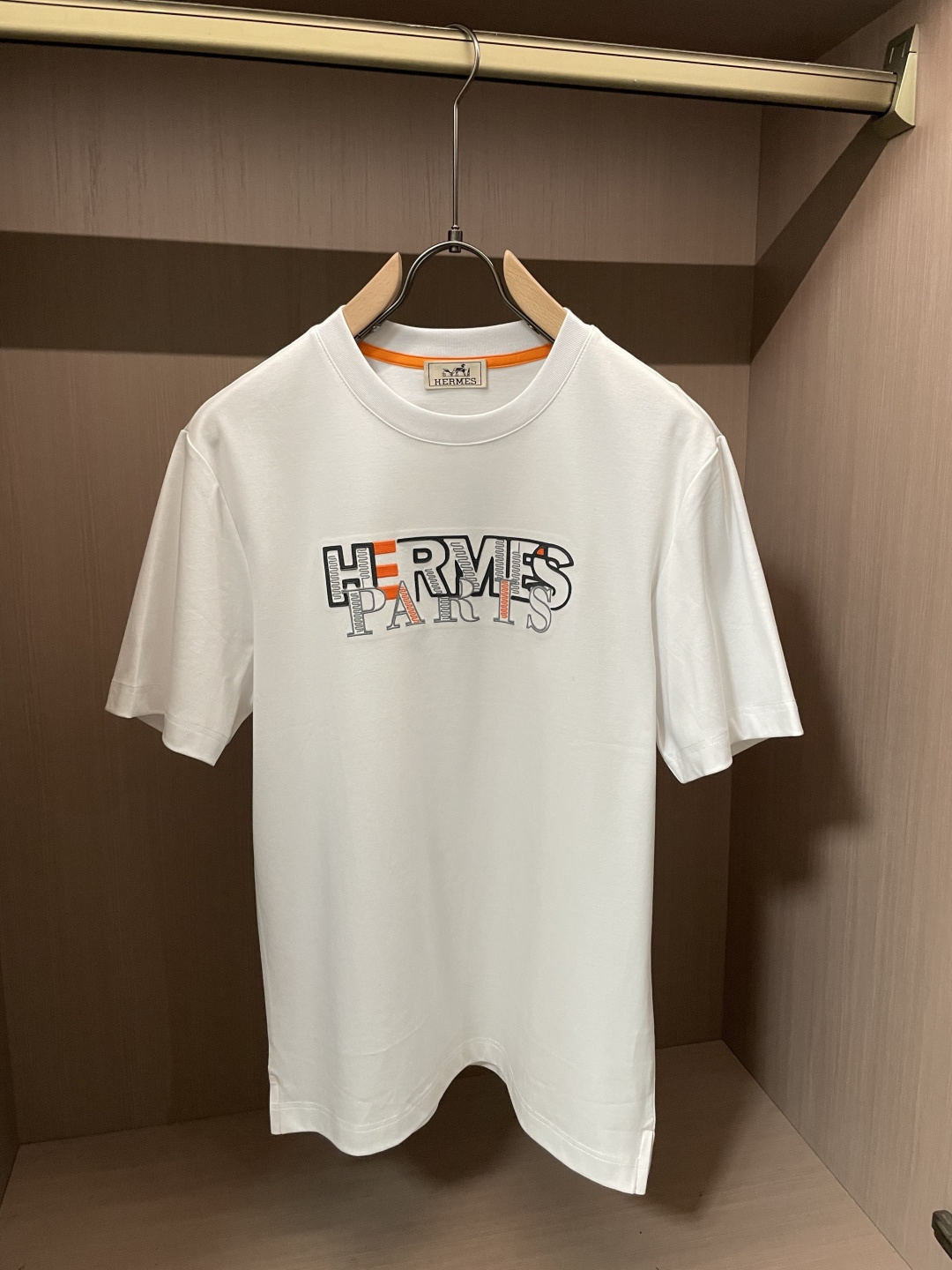 爱🐎仕 2026春夏新款男士短袖T恤，全新升级百搭基础款，低调奢华，品格之选！甄选进口丝光棉打造而成，吸