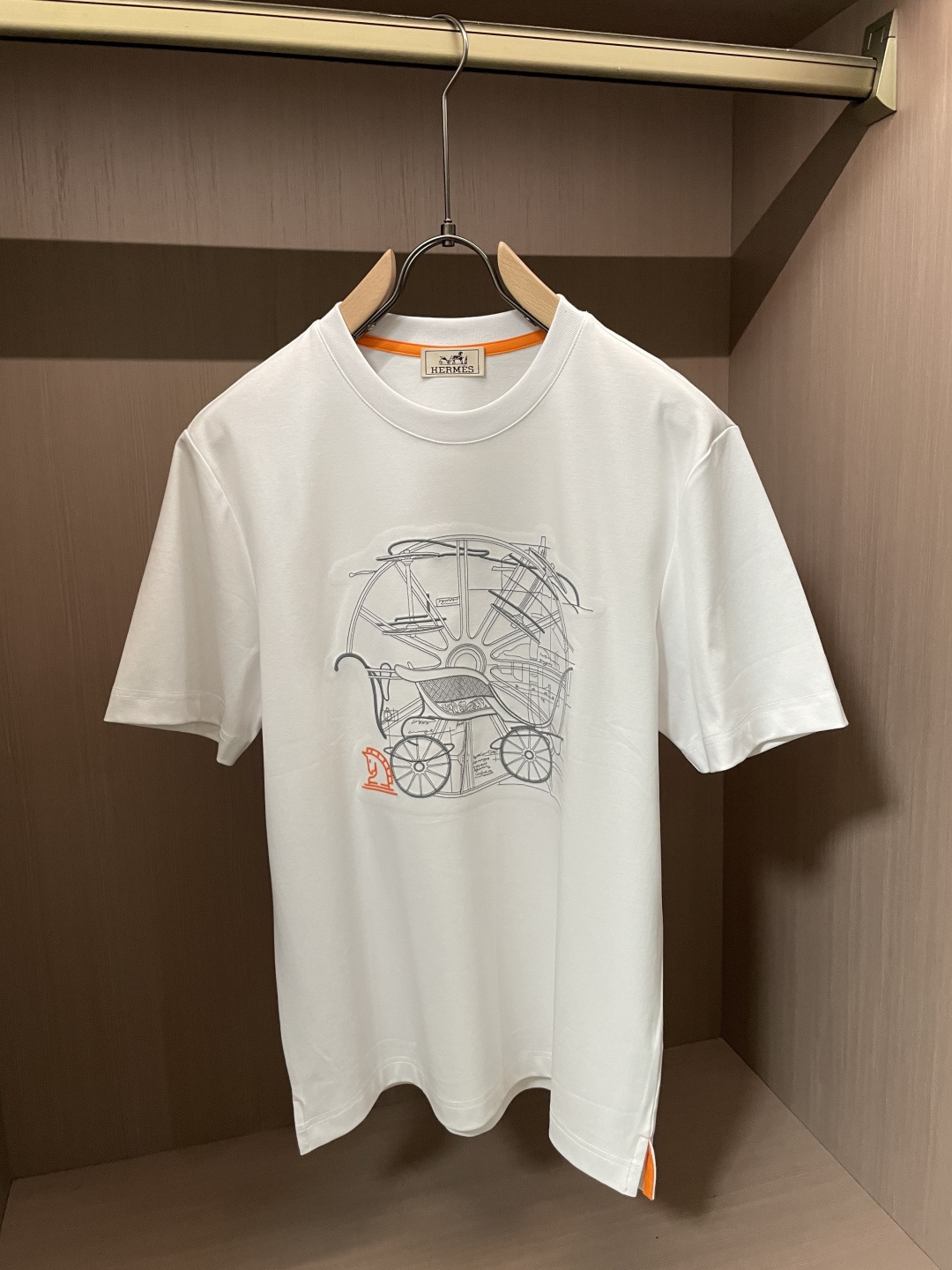 爱🐎仕 2026春夏新款男士短袖T恤，全新升级百搭基础款，低调奢华，品格之选！甄选进口丝光棉打造而成，吸