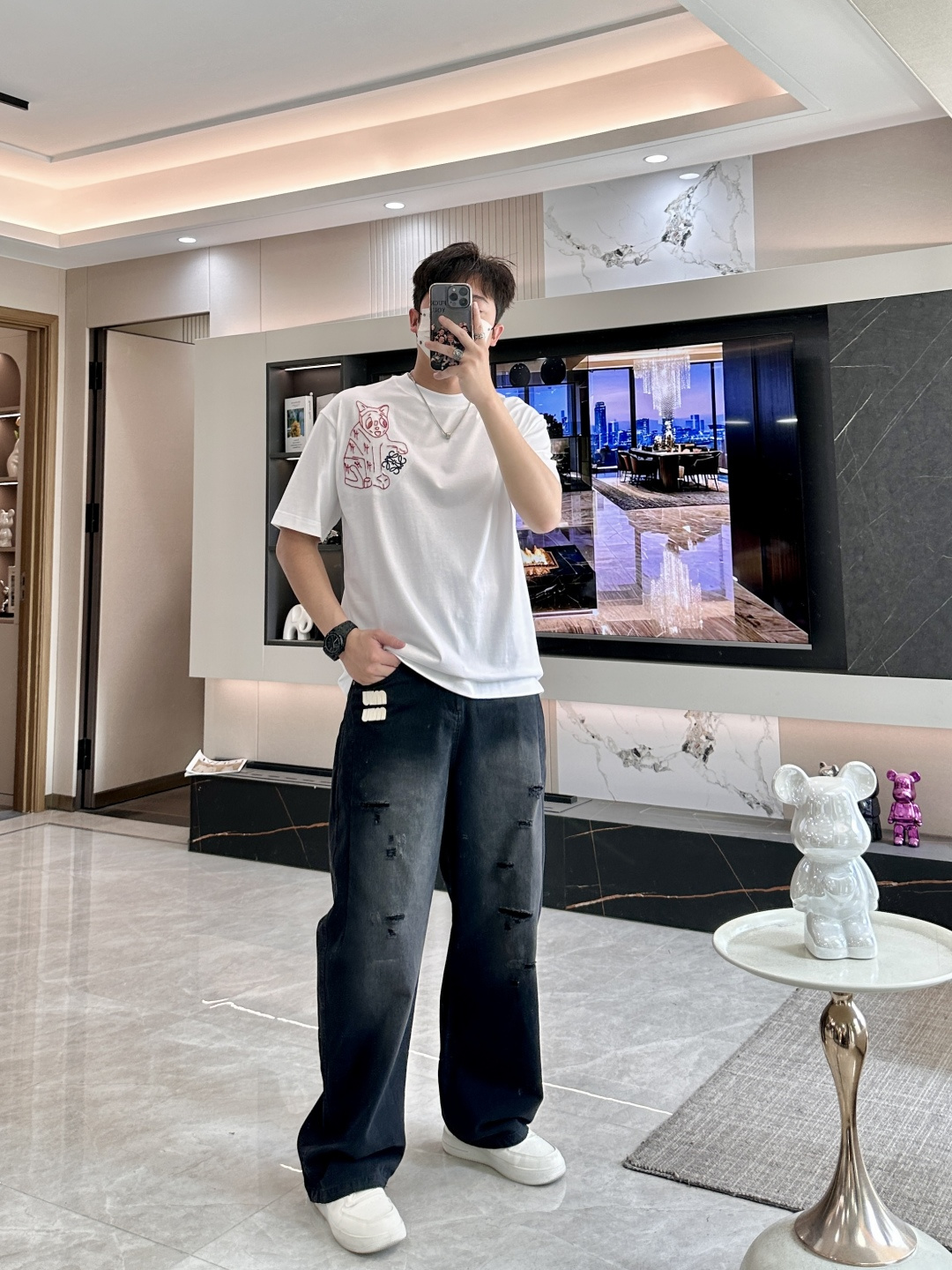 Loewe 2026春夏新款首发专柜最新款短袖圆领T恤 高端订制 设计前卫时尚！品牌logo重工艺设计 