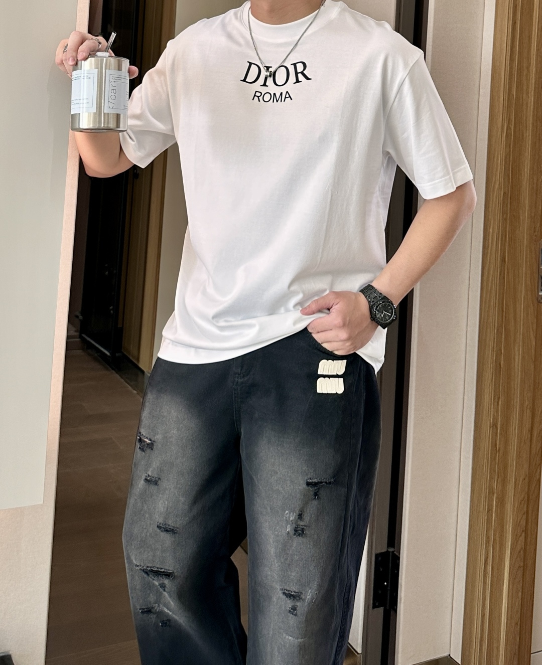 D奥 2026春夏新款首发专柜最新款短袖圆领T恤 高端订制 设计前卫时尚！品牌logo重工艺设计 高端定