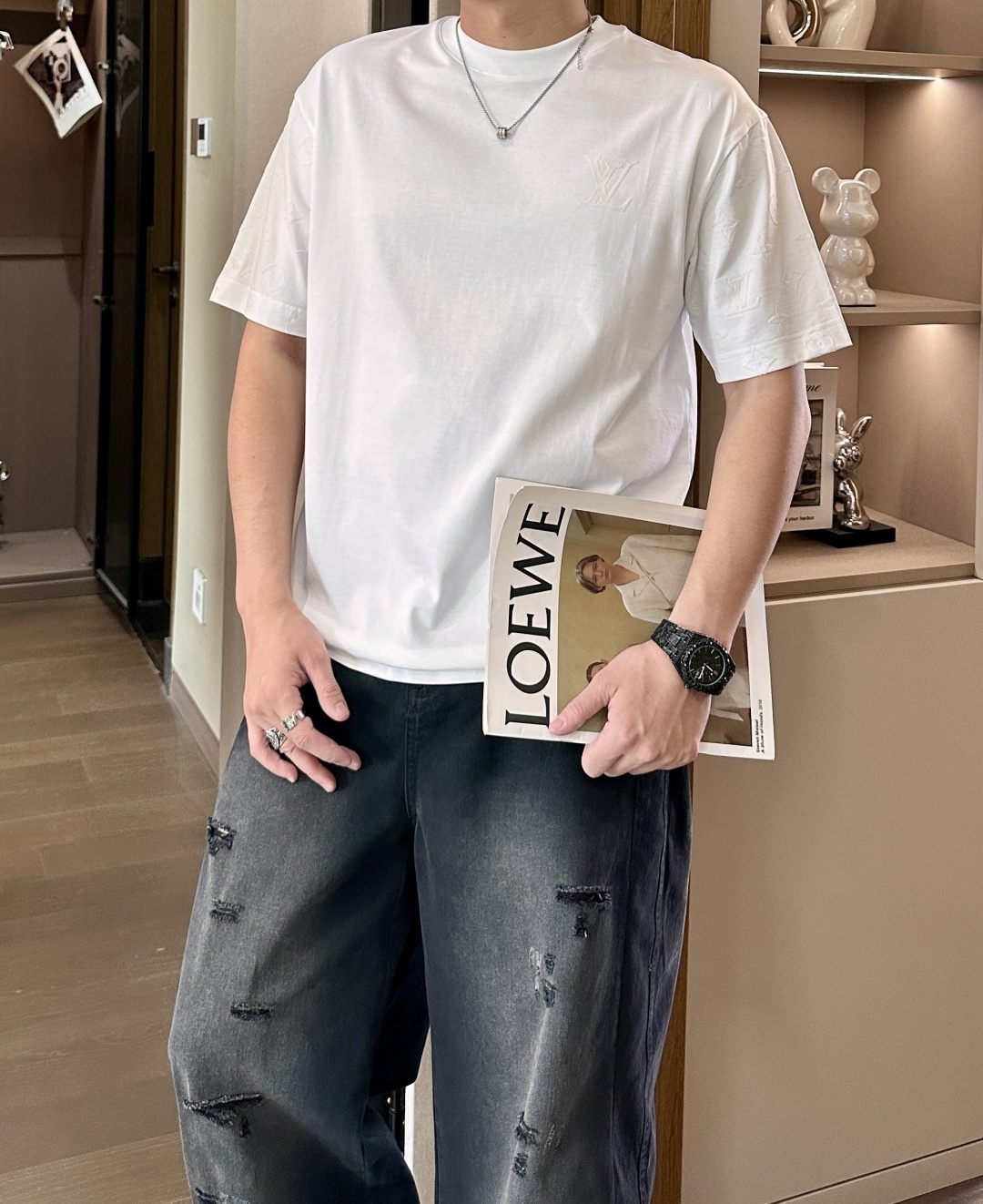Lv 2026春夏新款首发专柜最新款短袖圆领T恤 高端订制 设计前卫时尚！品牌logo重工艺设计 高端定