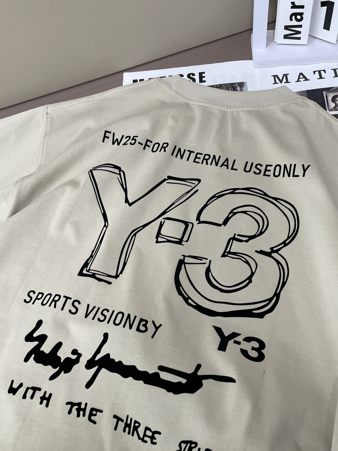 Y-32026春夏款/官网同步面料采用重磅纯棉精梳棉面料，OS宽松版型，上身版型超正！日常百搭，衣橱必备