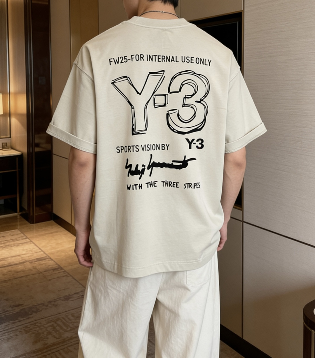 Y-32026春夏款/官网同步面料采用重磅纯棉精梳棉面料，OS宽松版型，上身版型超正！日常百搭，衣橱必备