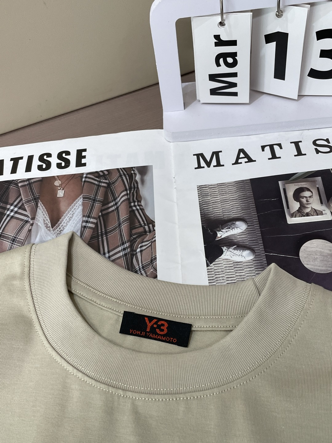 Y-32026春夏款/官网同步面料采用重磅纯棉精梳棉面料，OS宽松版型，上身版型超正！日常百搭，衣橱必备