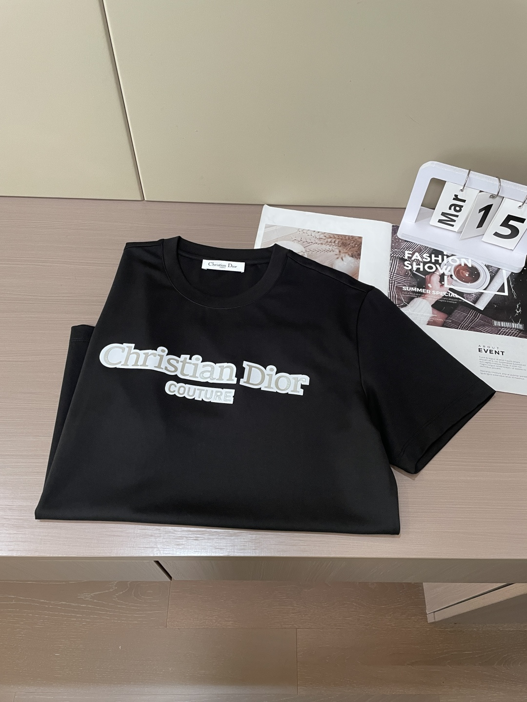 D奥 2026ss夏装新品 专柜在售 最新系列图案logo短袖T恤 必须人手一件的节奏！进口顶极丝光棉面
