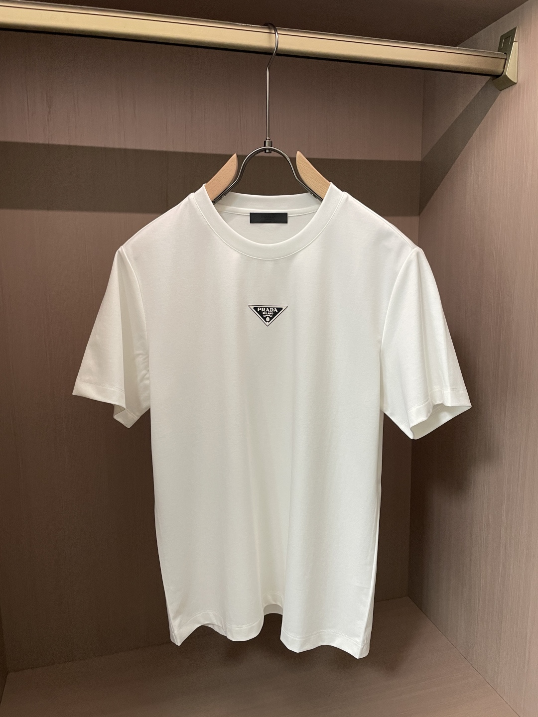 Prad 2026ss夏装新品 专柜在售 最新系列图案logo短袖T恤 必须人手一件的节奏！进口顶极丝光