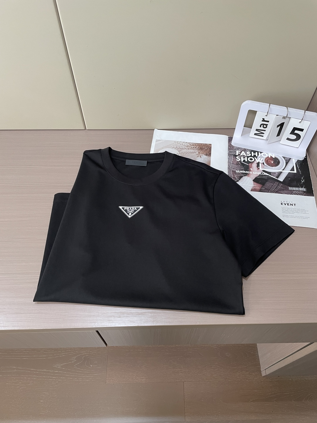 Prad 2026ss夏装新品 专柜在售 最新系列图案logo短袖T恤 必须人手一件的节奏！进口顶极丝光