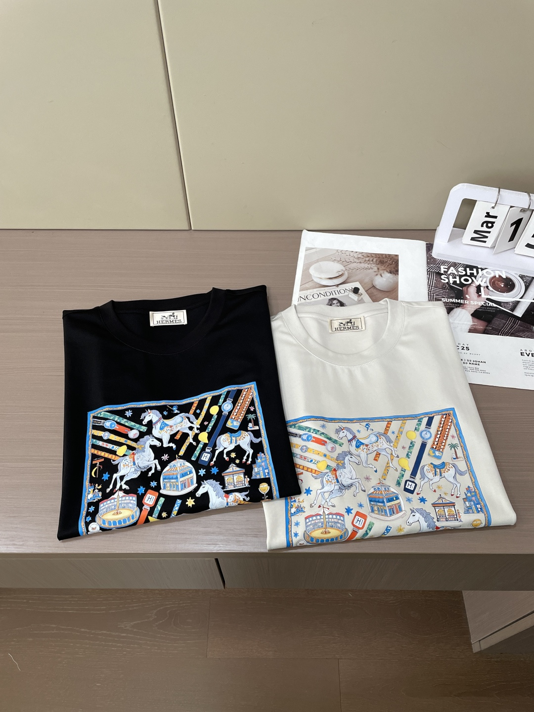 爱马仕 2026ss夏装新品 专柜在售 最新系列图案logo短袖T恤 必须人手一件的节奏！进口顶极丝光棉