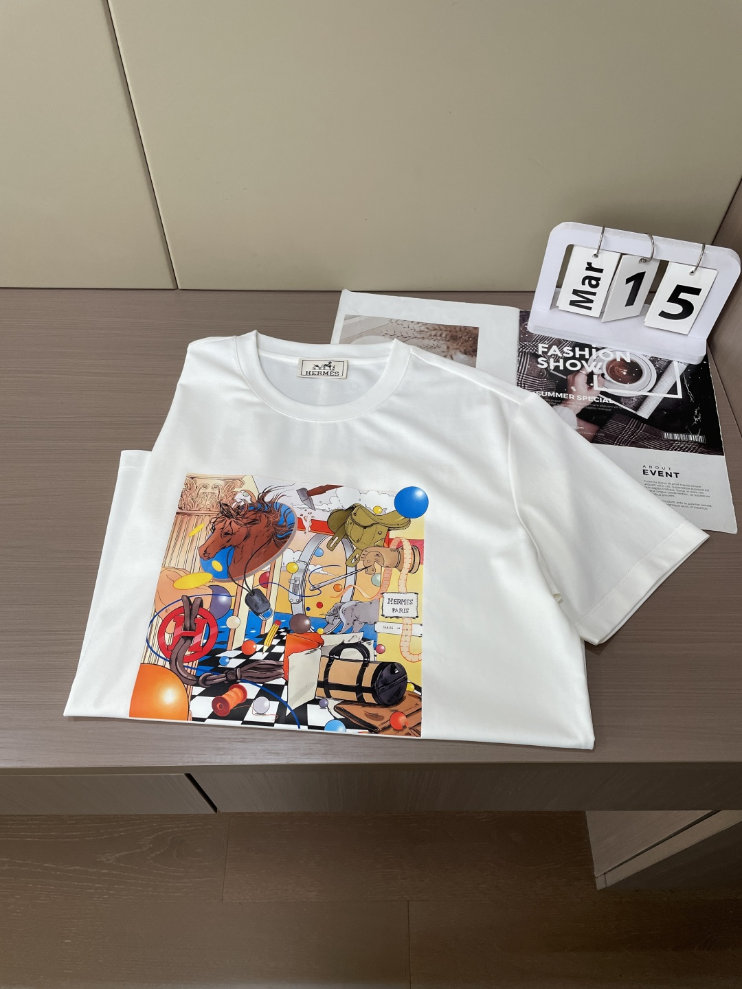 爱马仕 2026ss夏装新品 专柜在售 最新系列图案logo短袖T恤 必须人手一件的节奏！进口顶极丝光棉