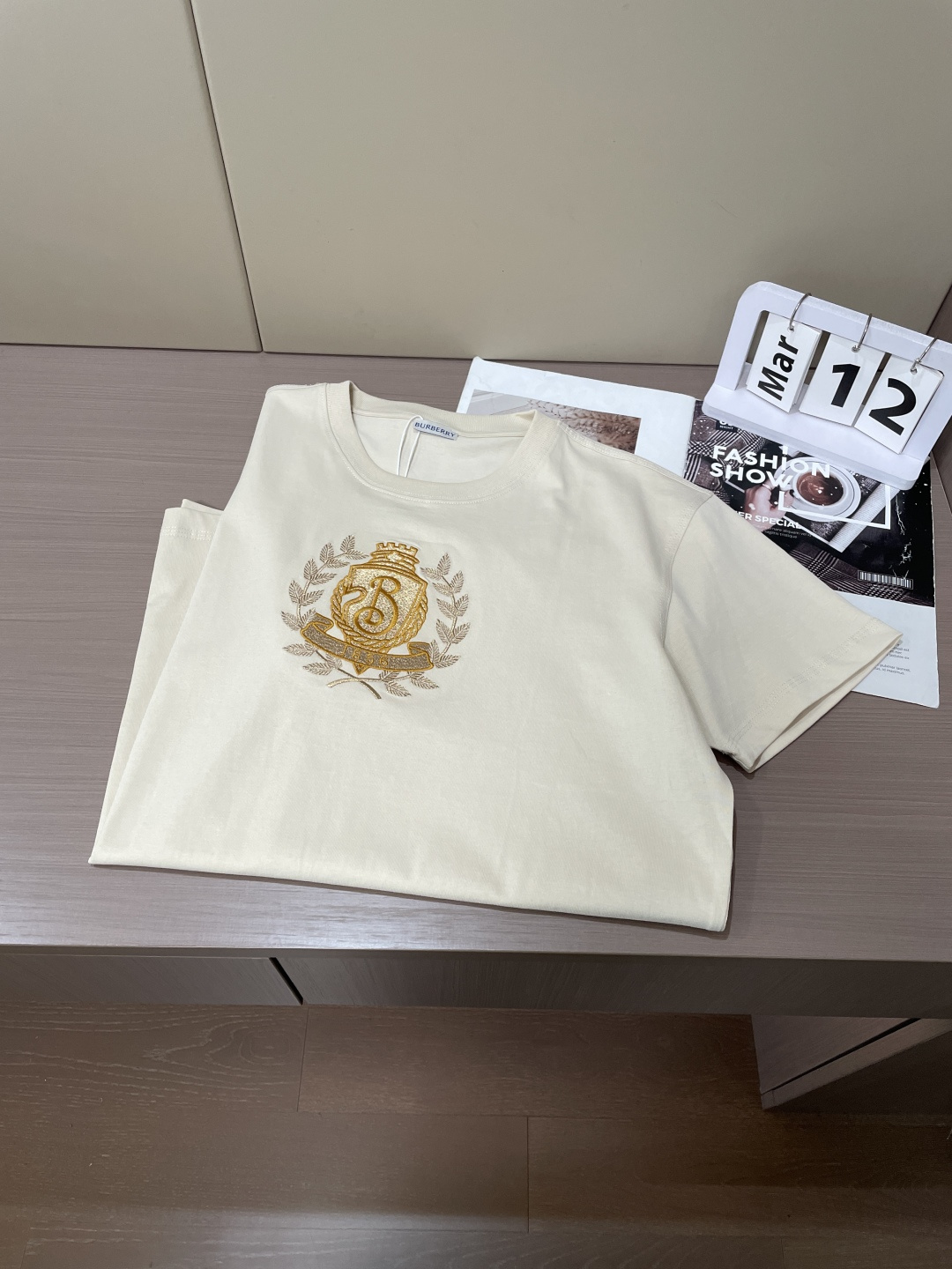 Bur 官网同款 官网同款 官网同款⚠️重磅推荐！2026ss夏装新品 专柜在售 最新系列图案logo短