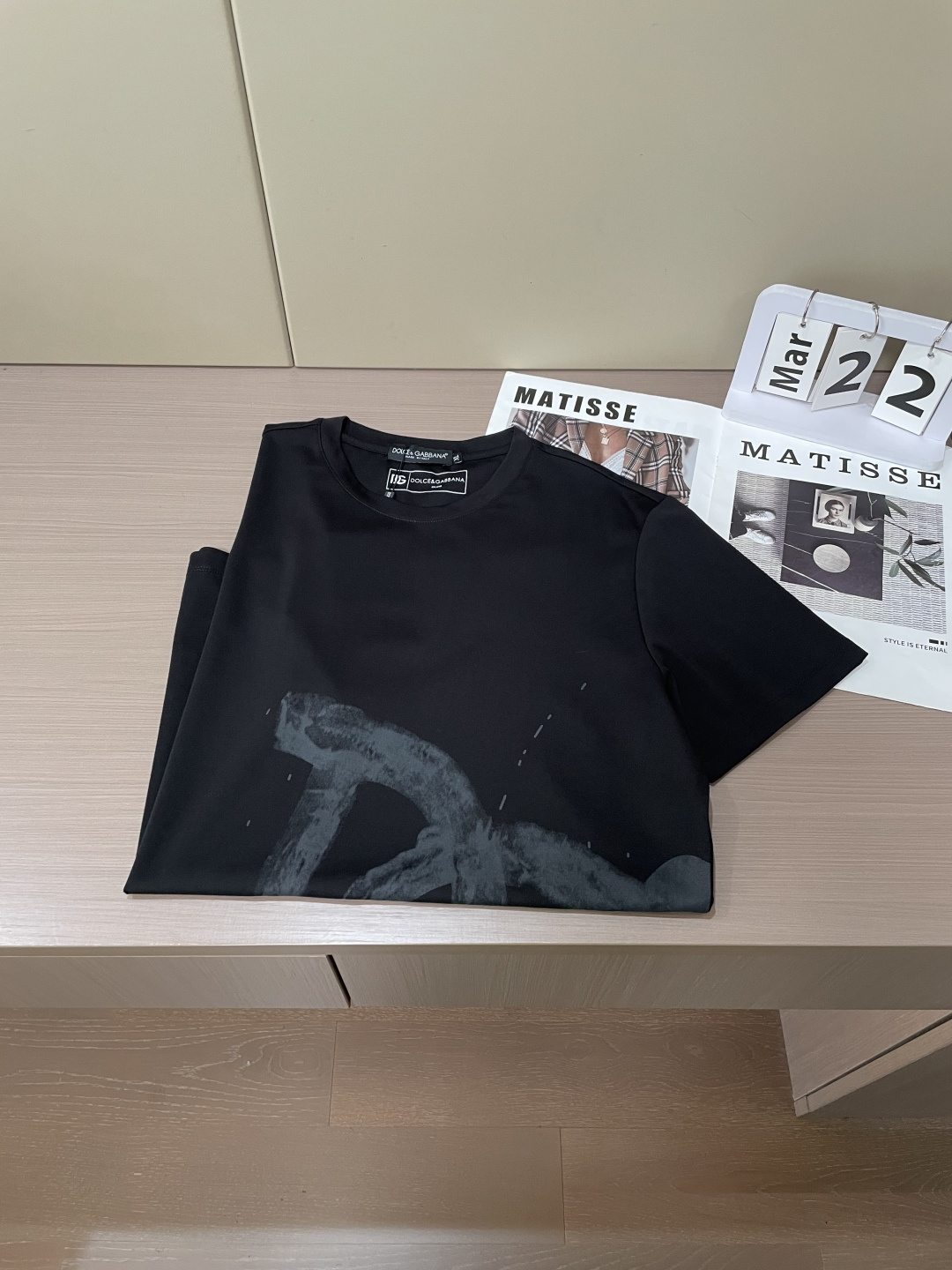 DG 2026 春夏新款男士短袖T恤，全新升级百搭基础款，低调奢华，品格之选！甄选进口丝光棉打造而成，吸