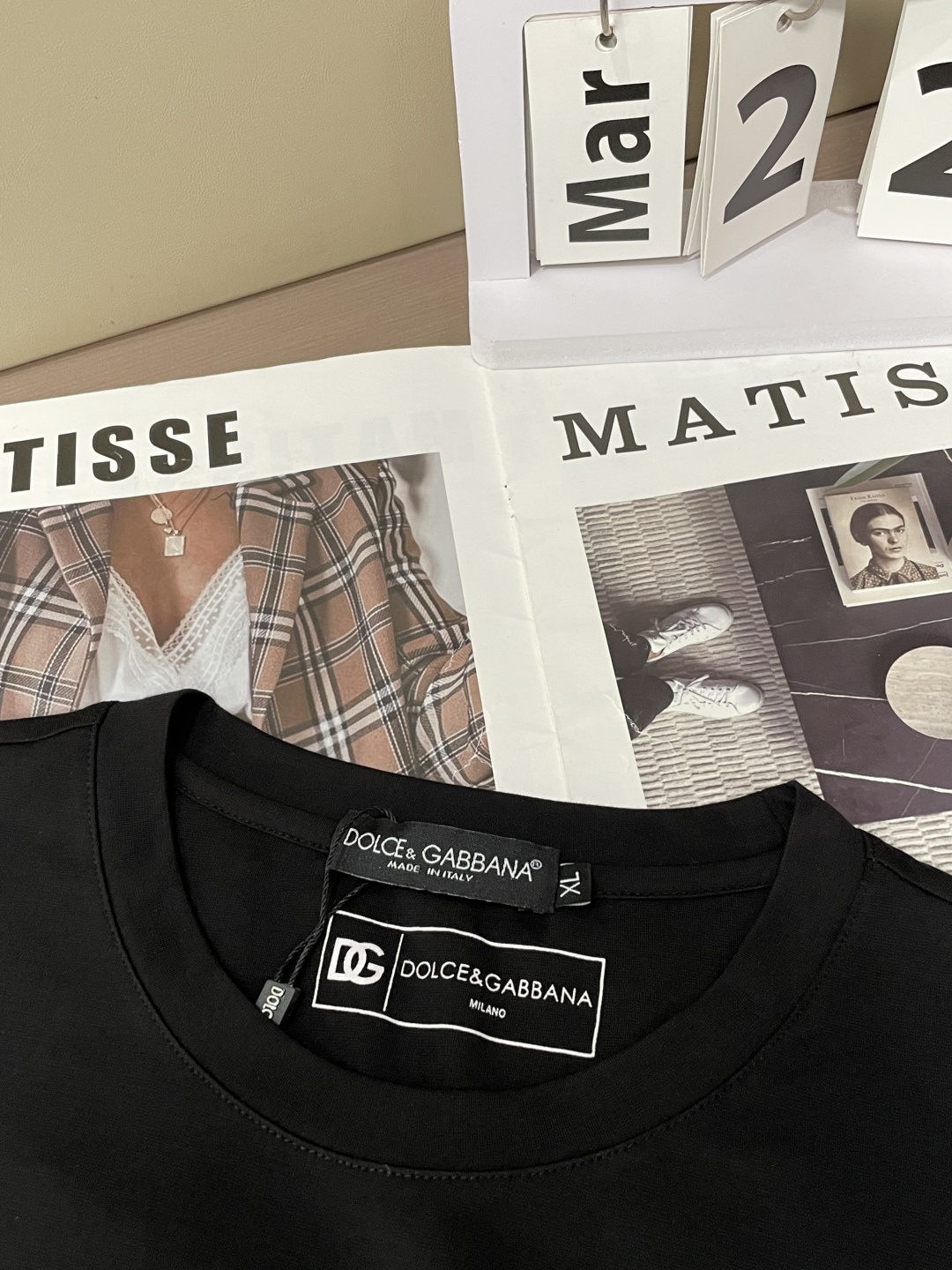 DG 2026 春夏新款男士短袖T恤，全新升级百搭基础款，低调奢华，品格之选！甄选进口丝光棉打造而成，吸