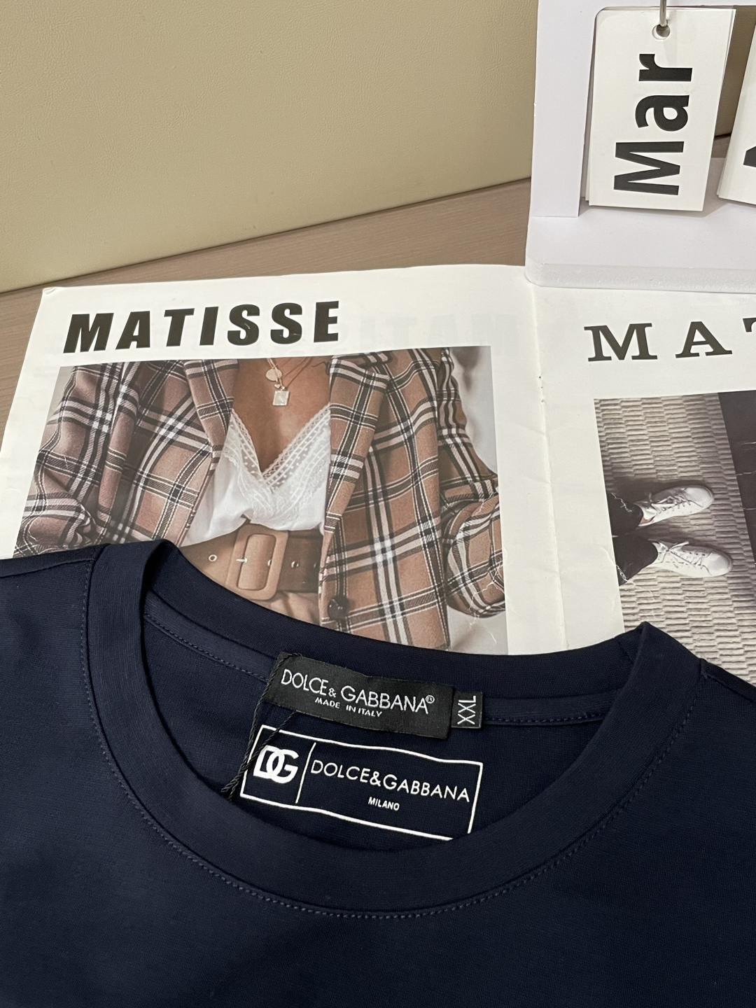 DG 2026 春夏新款男士短袖T恤，全新升级百搭基础款，低调奢华，品格之选！甄选进口丝光棉打造而成，吸