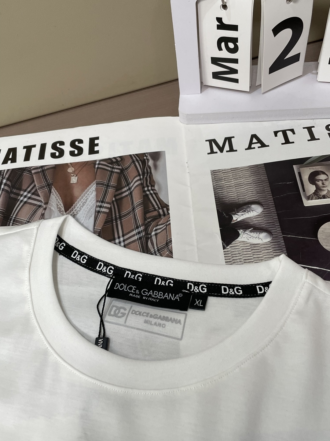 DG 2026 春夏新款男士短袖T恤，全新升级百搭基础款，低调奢华，品格之选！甄选进口丝光棉打造而成，吸