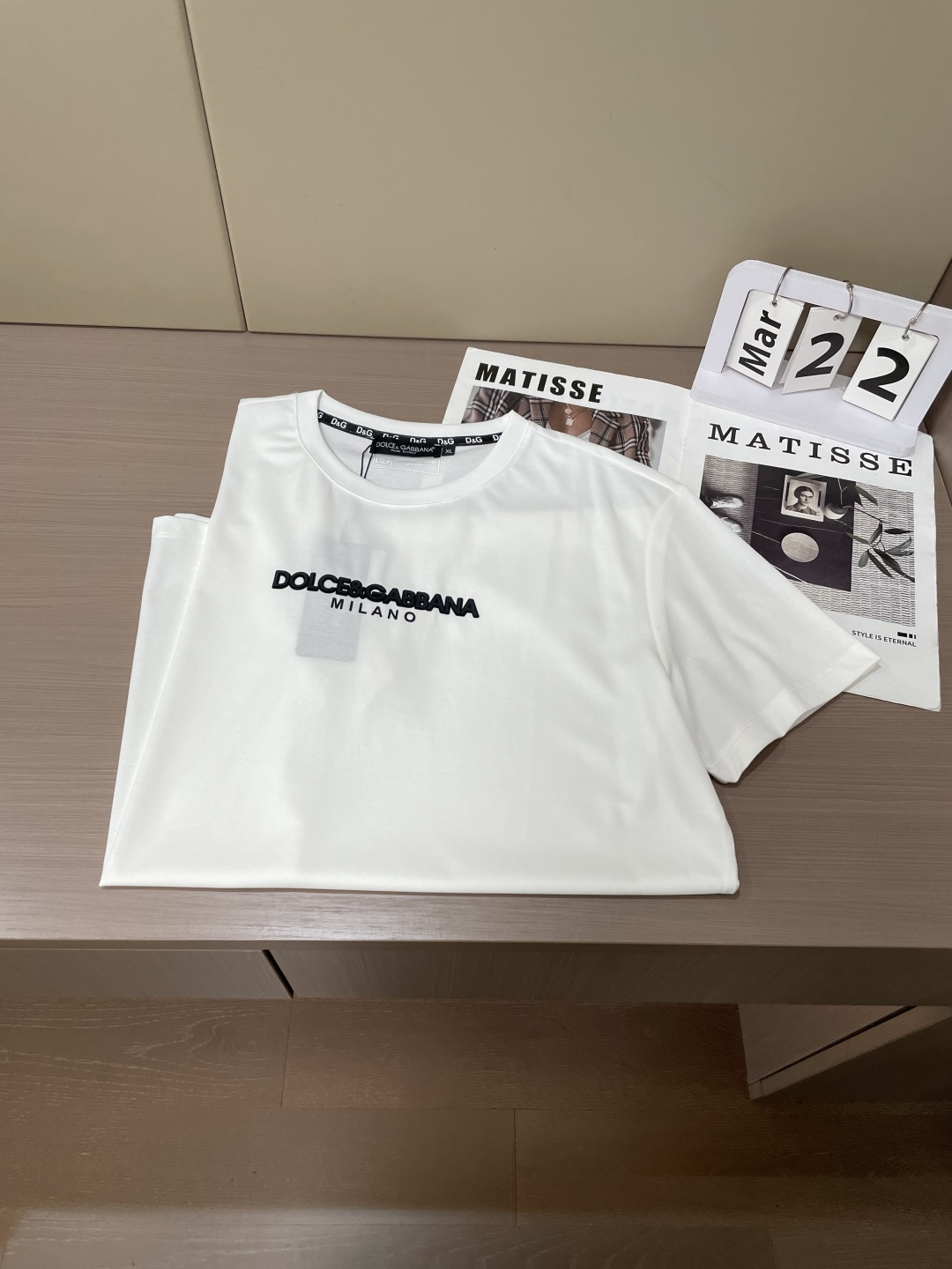 DG 2026 春夏新款男士短袖T恤，全新升级百搭基础款，低调奢华，品格之选！甄选进口丝光棉打造而成，吸