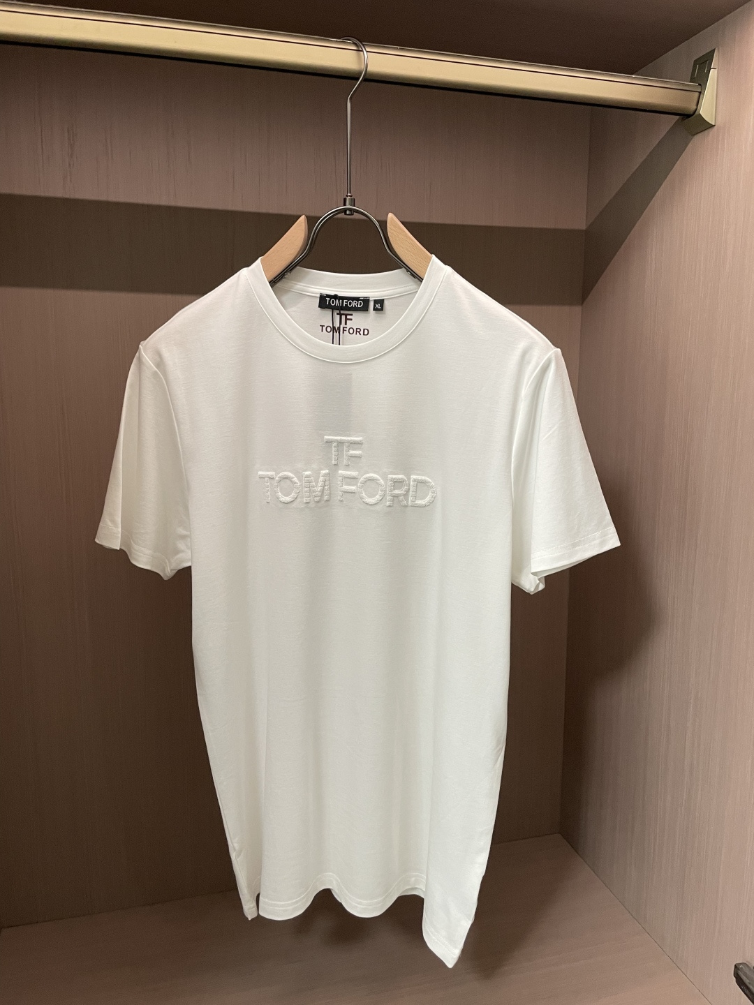 TF 2026 春夏新款男士短袖T恤，全新升级百搭基础款，低调奢华，品格之选！甄选进口丝光棉打造而成，吸