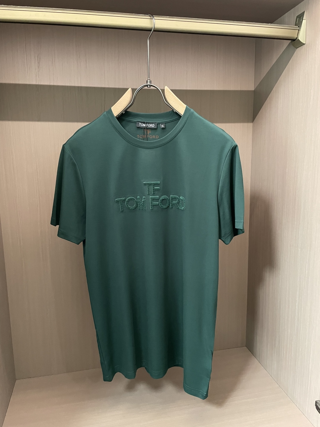 TF 2026 春夏新款男士短袖T恤，全新升级百搭基础款，低调奢华，品格之选！甄选进口丝光棉打造而成，吸