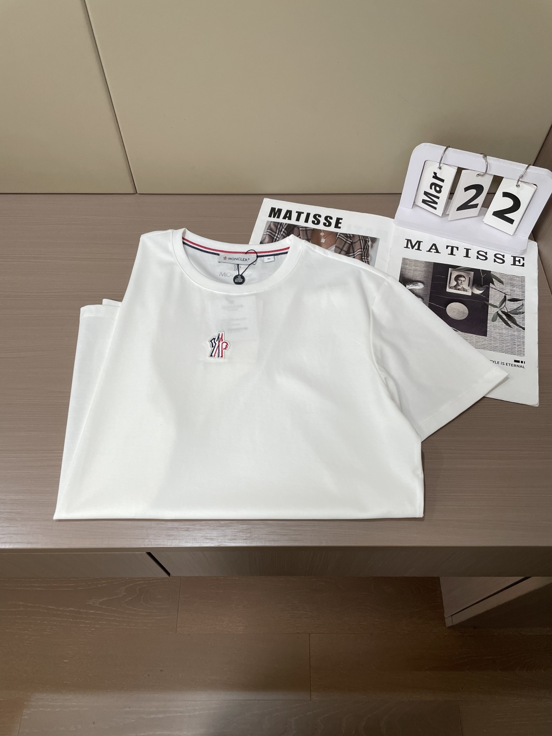 蒙口 2026 春夏新款男士短袖T恤，全新升级百搭基础款，低调奢华，品格之选！甄选进口丝光棉打造而成，吸