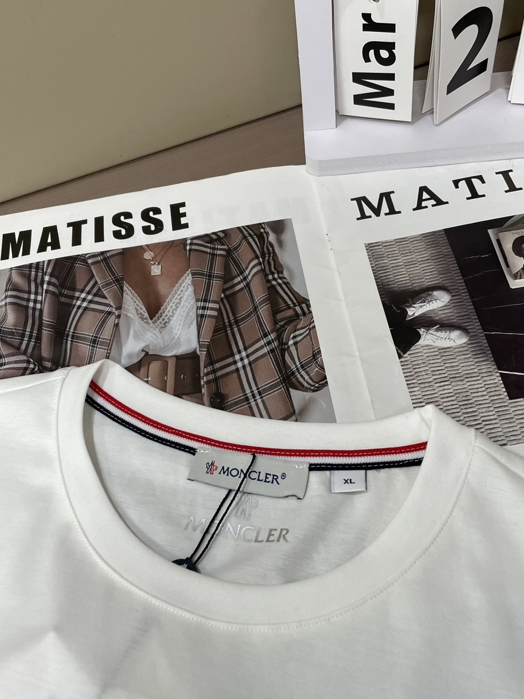 蒙口 2026 春夏新款男士短袖T恤，全新升级百搭基础款，低调奢华，品格之选！甄选进口丝光棉打造而成，吸