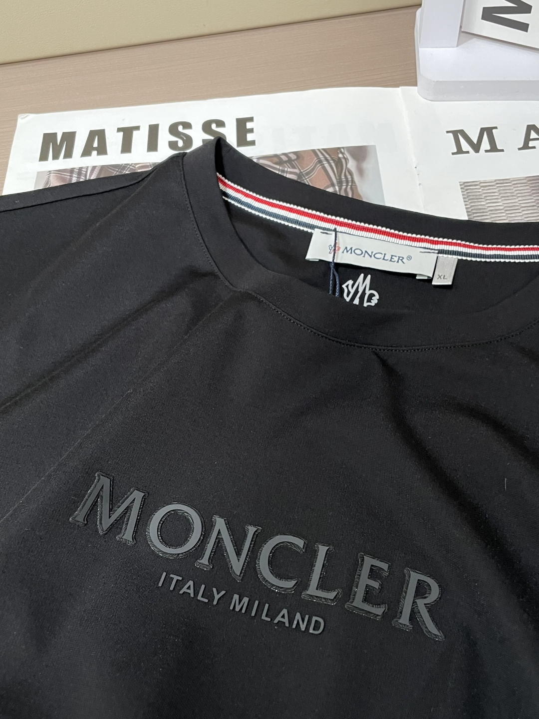 蒙口 2026 春夏新款男士短袖T恤，全新升级百搭基础款，低调奢华，品格之选！甄选进口丝光棉打造而成，吸