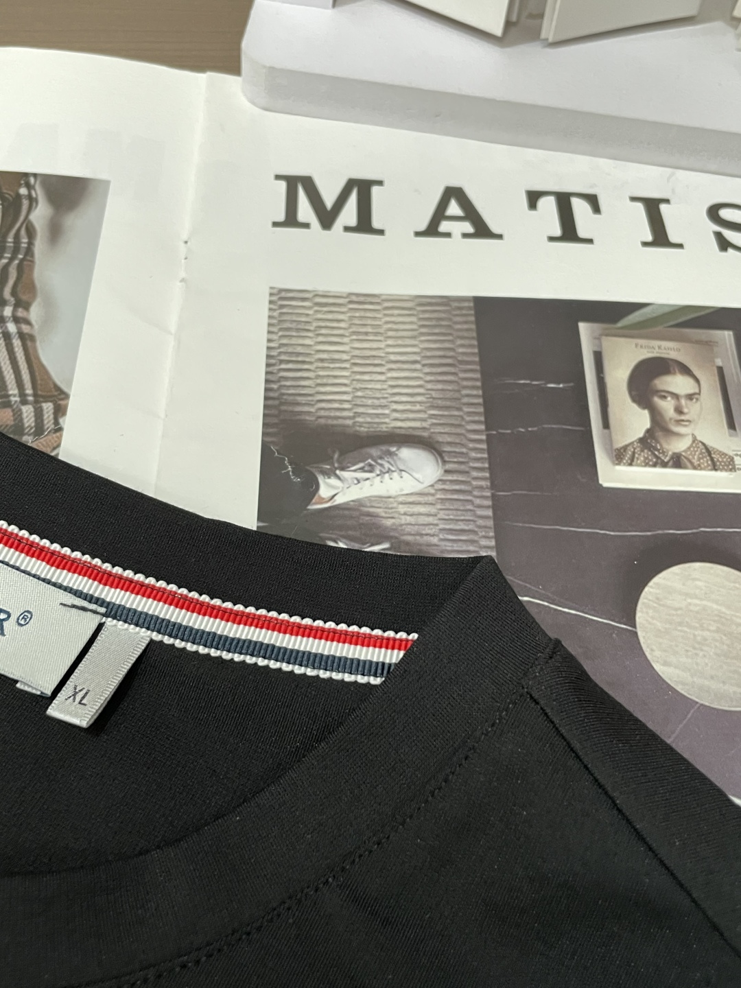 蒙口 2026 春夏新款男士短袖T恤，全新升级百搭基础款，低调奢华，品格之选！甄选进口丝光棉打造而成，吸