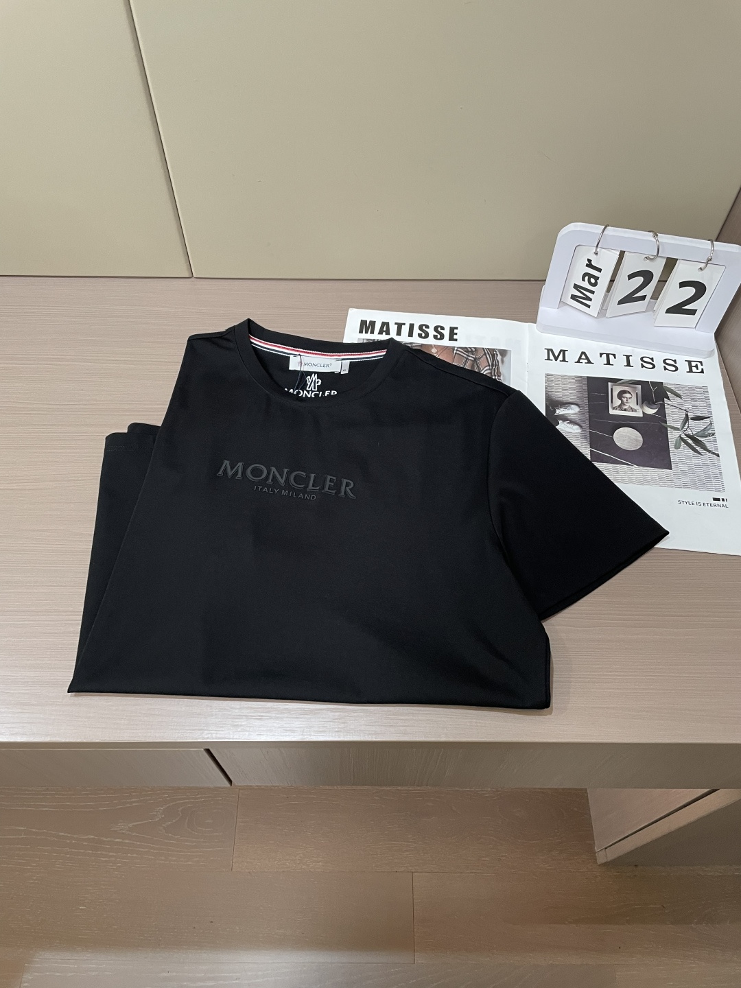 蒙口 2026 春夏新款男士短袖T恤，全新升级百搭基础款，低调奢华，品格之选！甄选进口丝光棉打造而成，吸