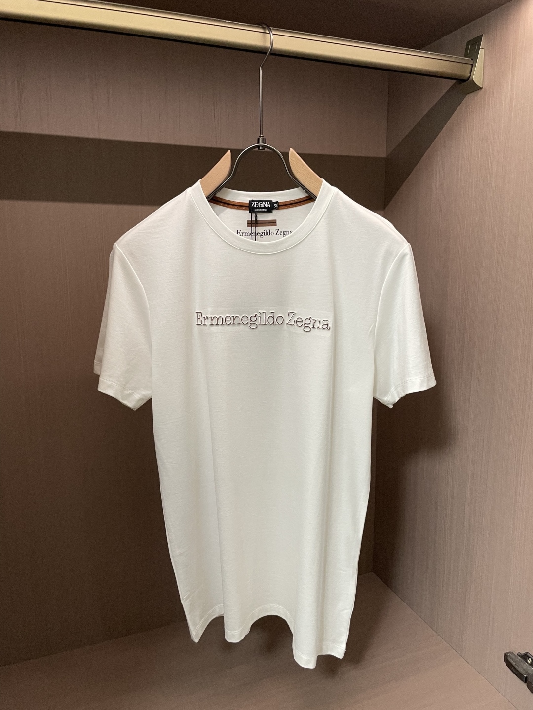 · 杰尼亚 2026 春夏新款男士短袖T恤，全新升级百搭基础款，低调奢华，品格之选！甄选进口丝光棉打造而