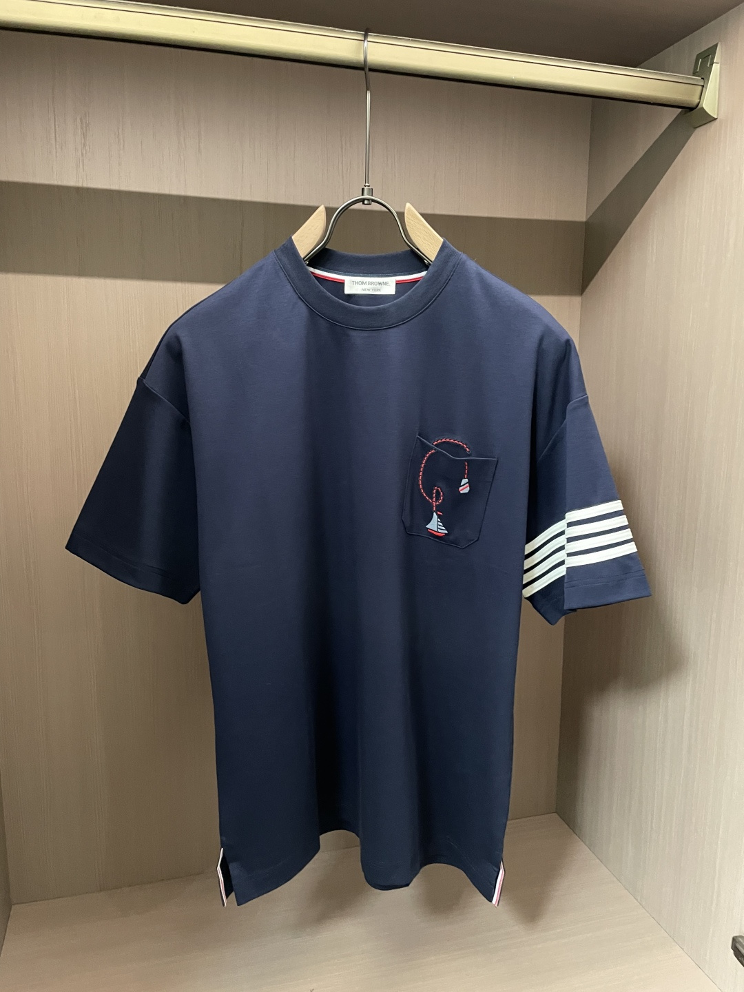 TB 2026春夏新款男士短袖T恤，全新升级百搭基础款，低调奢华，品格之选！甄选进口丝光棉打造而成，吸湿