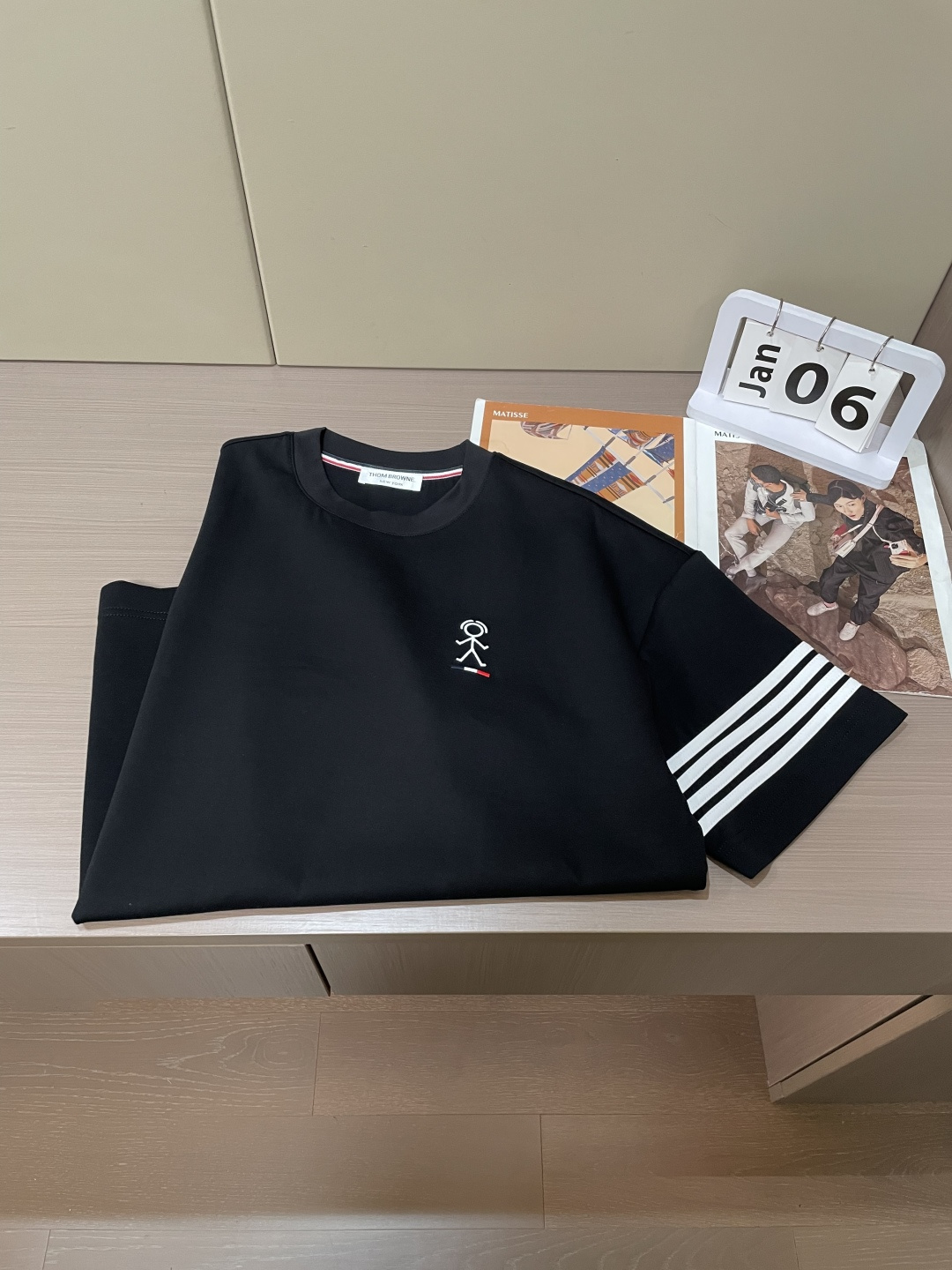 TB 2026春夏新款男士短袖T恤，全新升级百搭基础款，低调奢华，品格之选！甄选进口丝光棉打造而成，吸湿