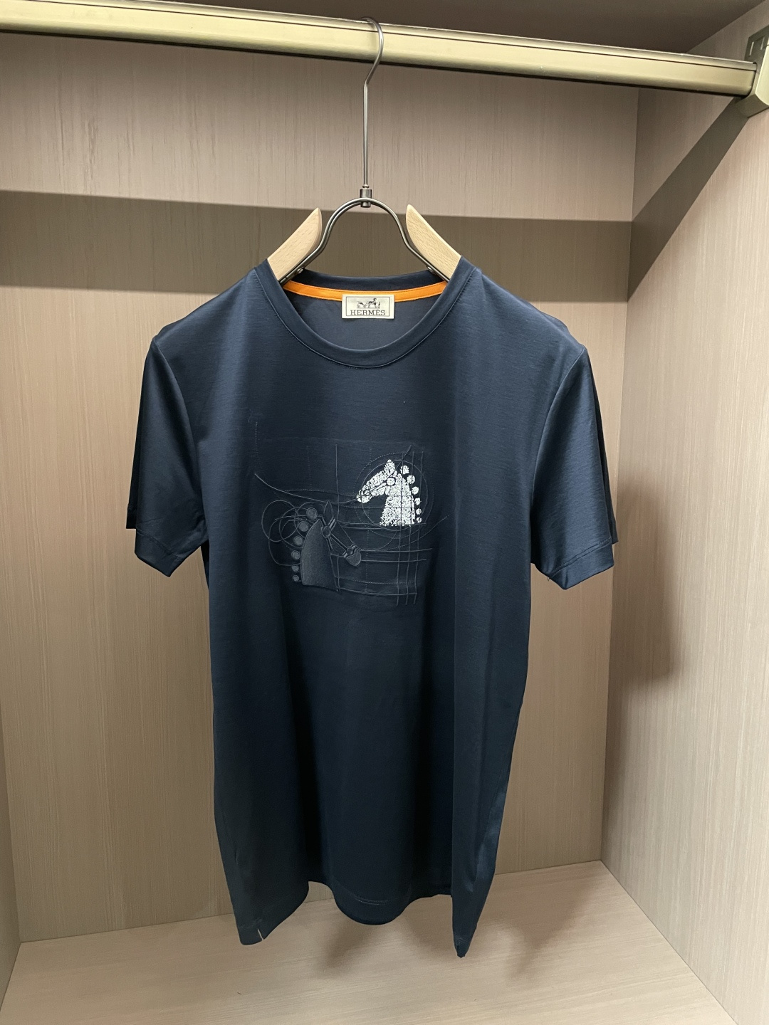 爱🐎仕 2026春夏新款男士短袖T恤，全新升级百搭基础款，低调奢华，品格之选！甄选进口丝光棉打造而成，吸