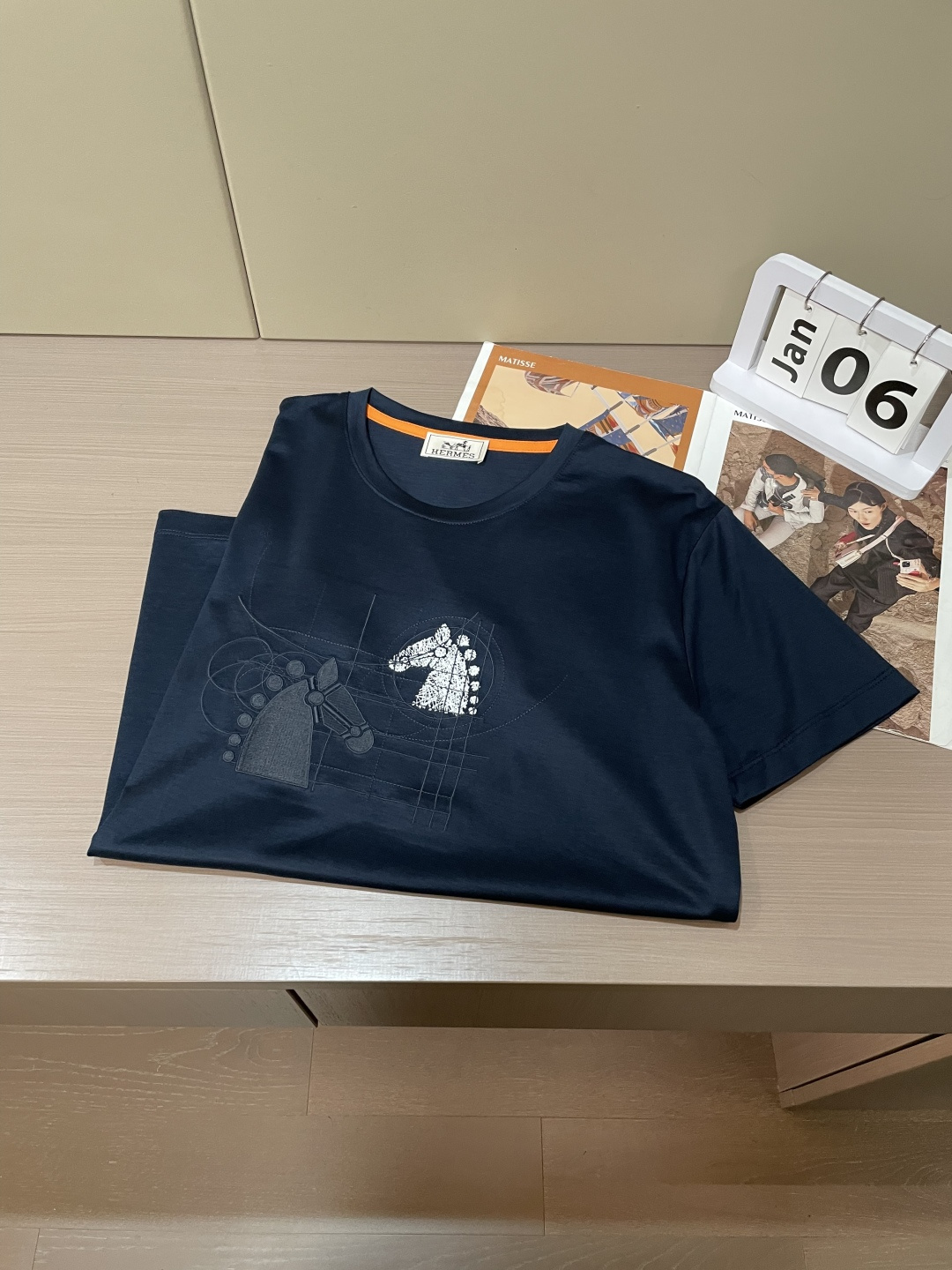 爱🐎仕 2026春夏新款男士短袖T恤，全新升级百搭基础款，低调奢华，品格之选！甄选进口丝光棉打造而成，吸