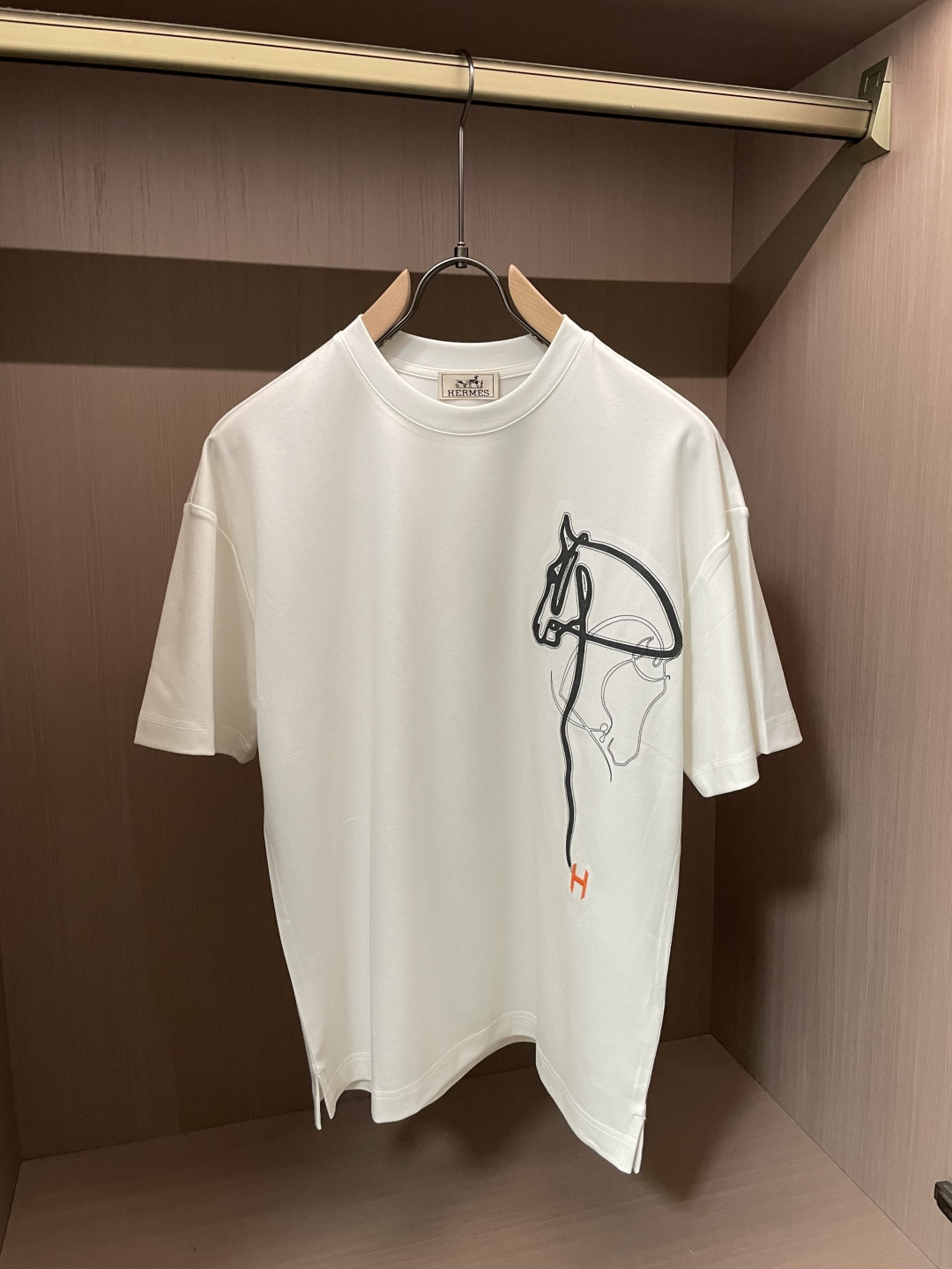 爱🐎仕 2026春夏新款男士短袖T恤，全新升级百搭基础款，低调奢华，品格之选！甄选进口丝光棉打造而成，吸