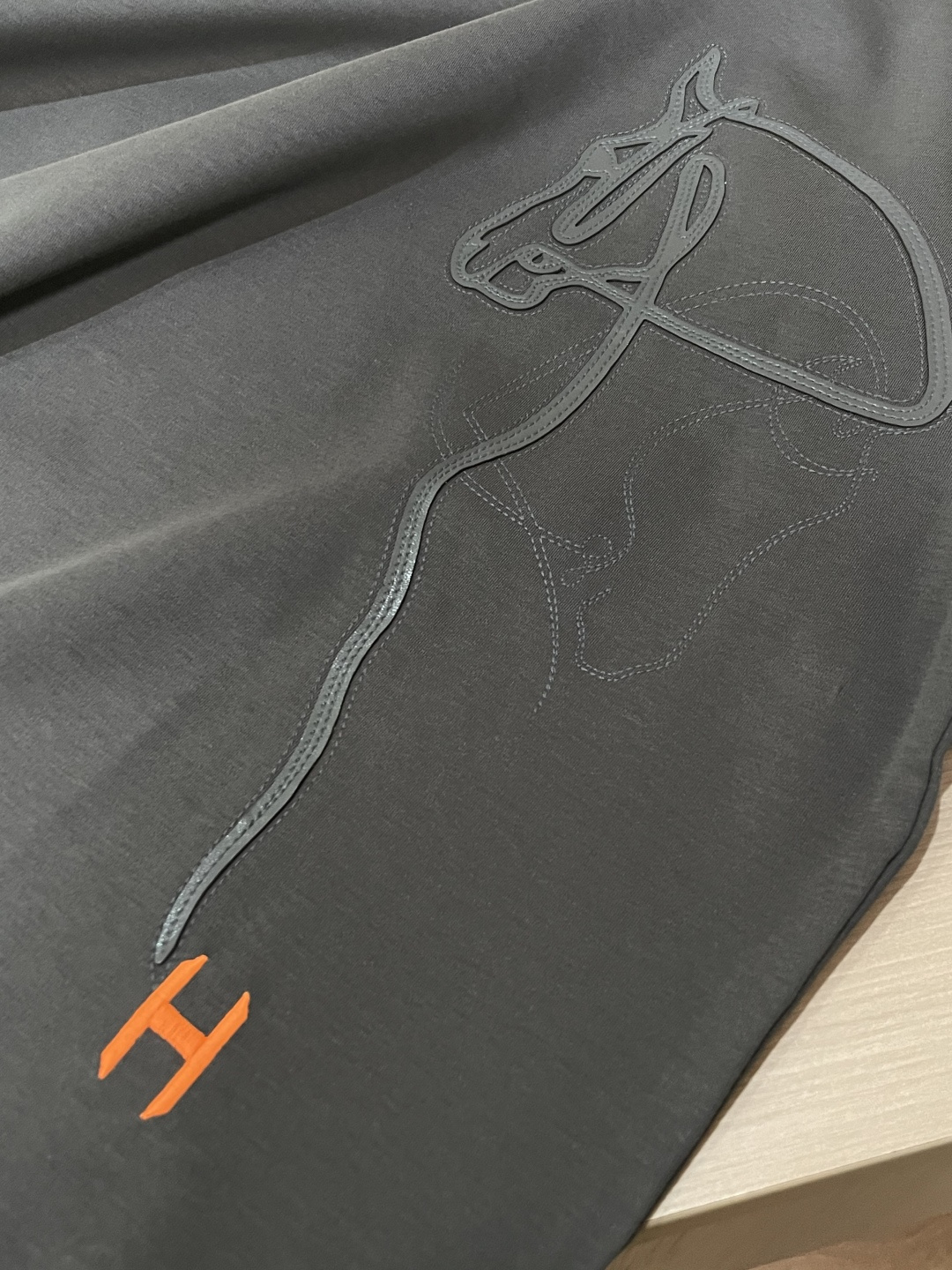 爱🐎仕 2026春夏新款男士短袖T恤，全新升级百搭基础款，低调奢华，品格之选！甄选进口丝光棉打造而成，吸