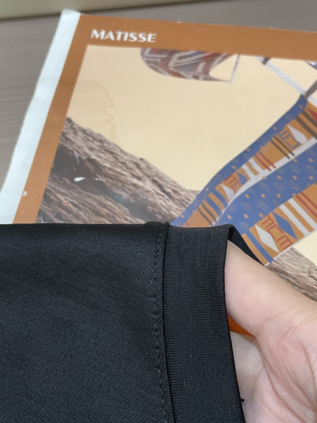 爱🐎仕 2026春夏新款男士短袖T恤，全新升级百搭基础款，低调奢华，品格之选！甄选进口丝光棉打造而成，吸