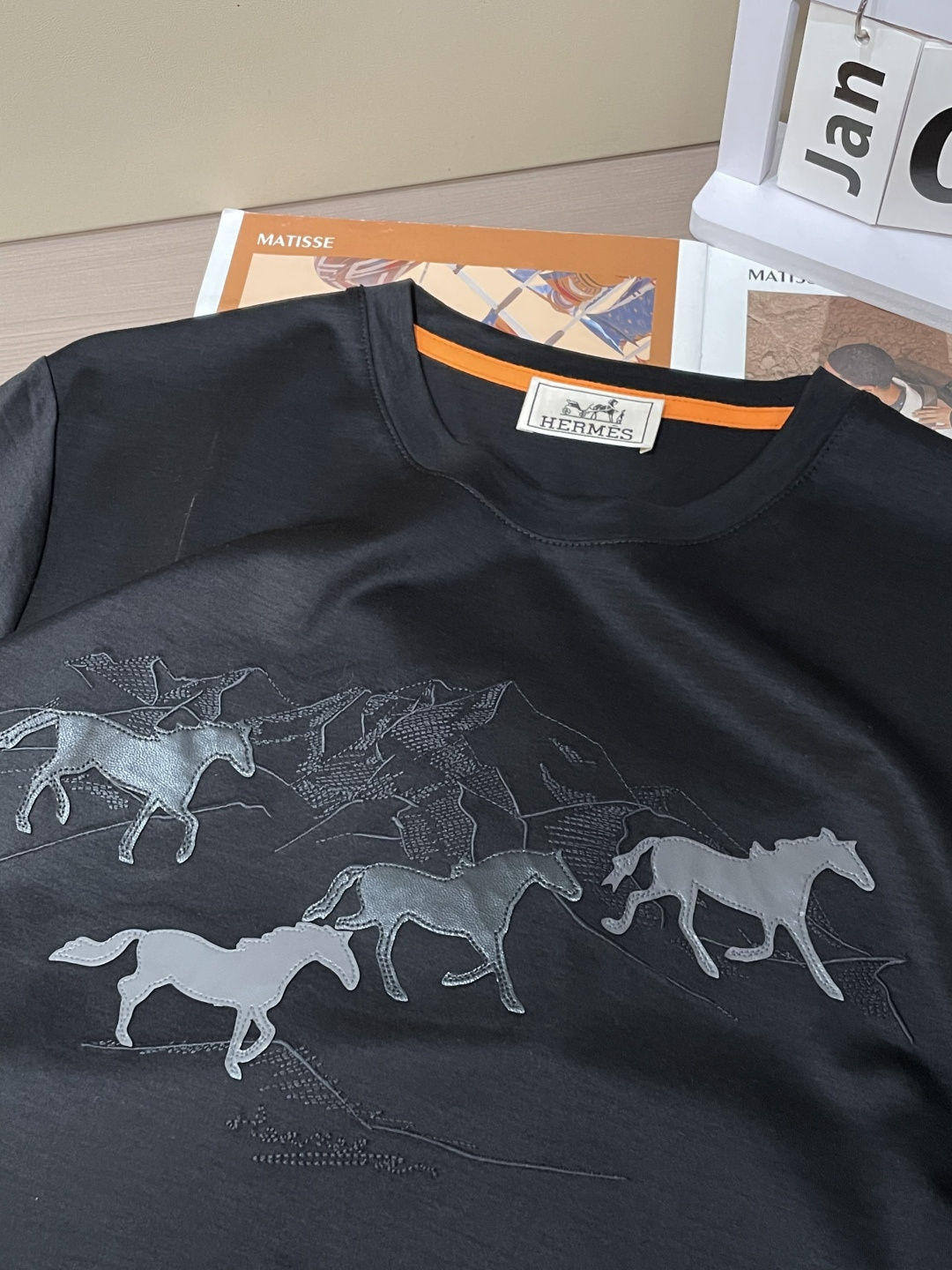 爱🐎仕 2026春夏新款男士短袖T恤，全新升级百搭基础款，低调奢华，品格之选！甄选进口丝光棉打造而成，吸