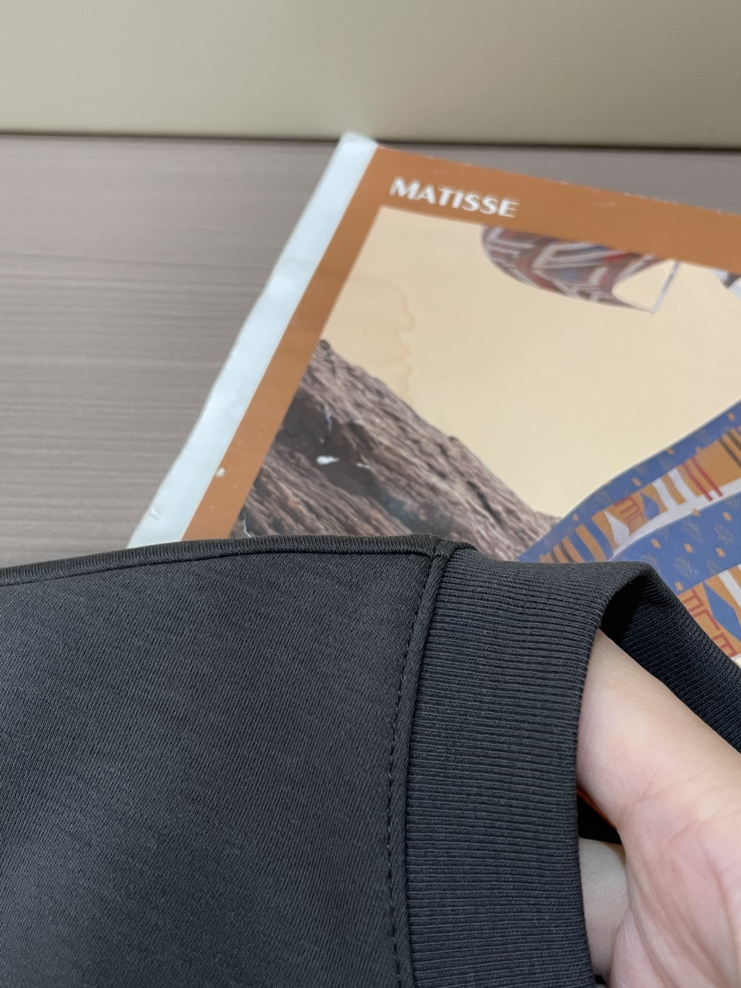 爱🐎仕 2026春夏新款男士短袖T恤，全新升级百搭基础款，低调奢华，品格之选！甄选进口丝光棉打造而成，吸