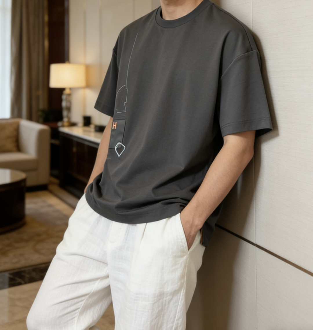 爱🐎仕 2026春夏新款男士短袖T恤，全新升级百搭基础款，低调奢华，品格之选！甄选进口丝光棉打造而成，吸
