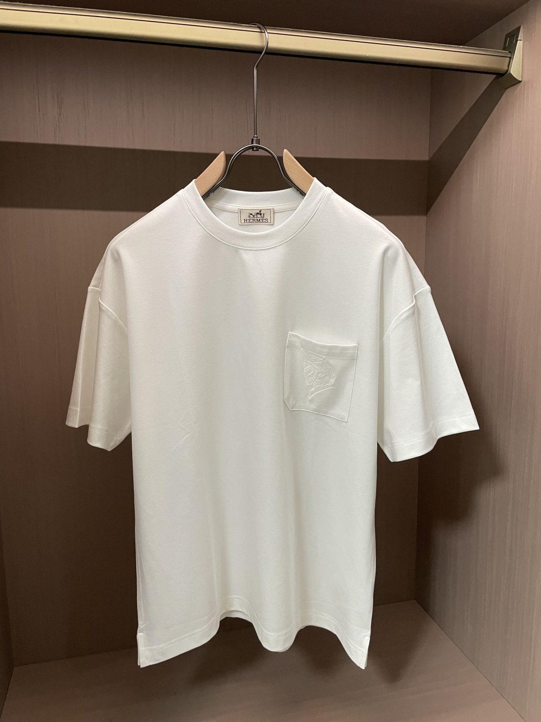 爱🐎仕 2026春夏新款男士短袖T恤，全新升级百搭基础款，低调奢华，品格之选！甄选进口丝光棉打造而成，吸