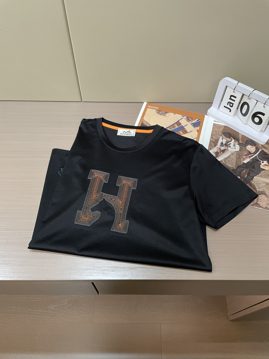 爱🐎仕 2026春夏新款男士短袖T恤，全新升级百搭基础款，低调奢华，品格之选！甄选进口丝光棉打造而成，吸