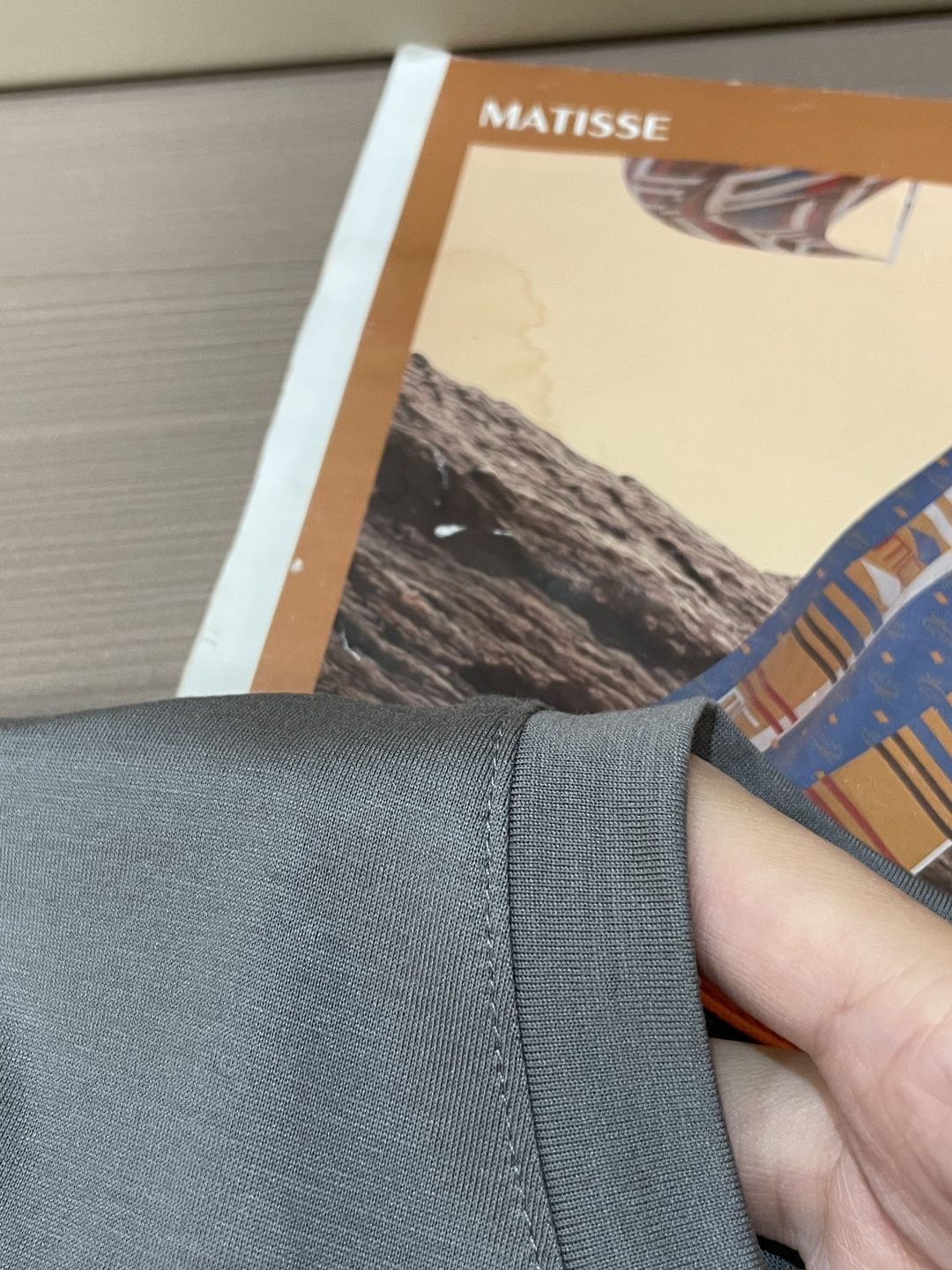 爱🐎仕 2026春夏新款男士短袖T恤，全新升级百搭基础款，低调奢华，品格之选！甄选进口丝光棉打造而成，吸