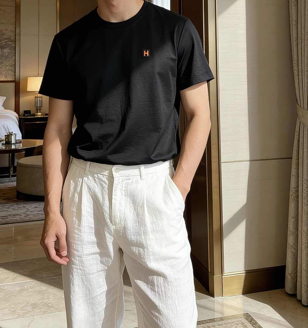 爱🐎仕 2026春夏新款男士短袖T恤，全新升级百搭基础款，低调奢华，品格之选！甄选进口丝光棉打造而成，吸