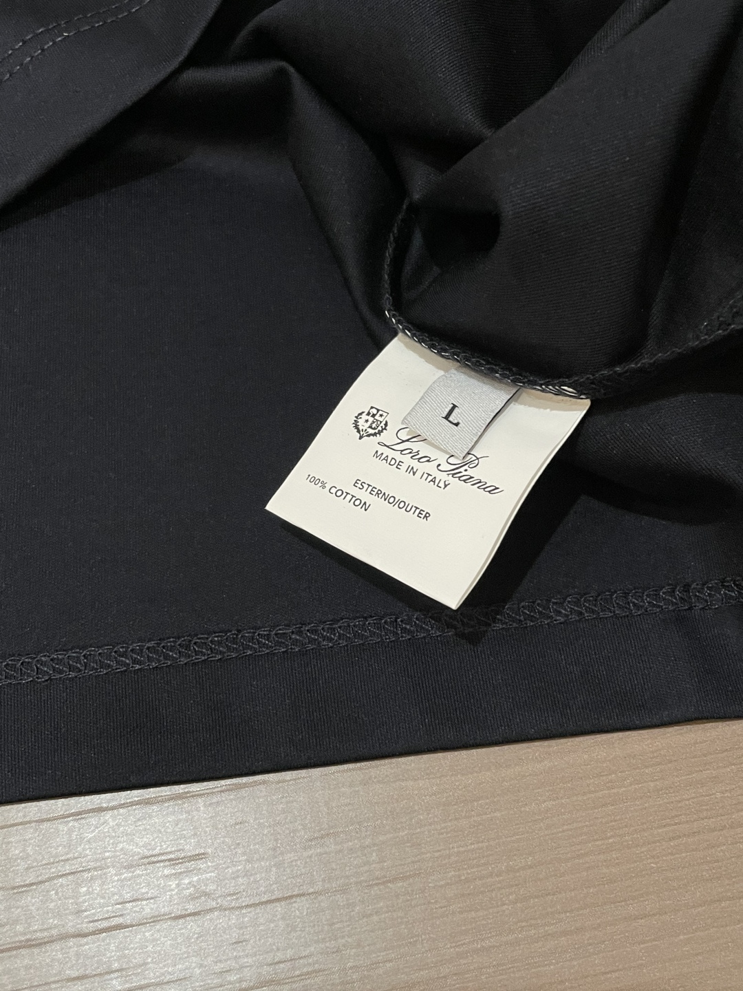 loro Piana家 2026春夏最新盾牌🛡️男士圆领T恤衫，精选全进口客供顶级丝光棉面料，胸前标志性