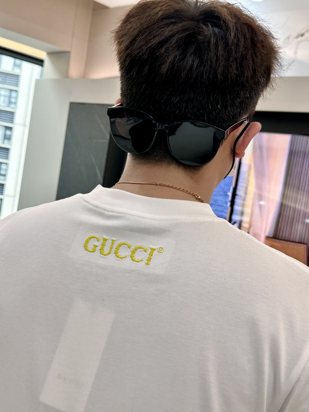 Gucc 2026春夏新款首发专柜最新款短袖圆领T恤 高端订制 设计前卫时尚！品牌logo重工艺设计 高