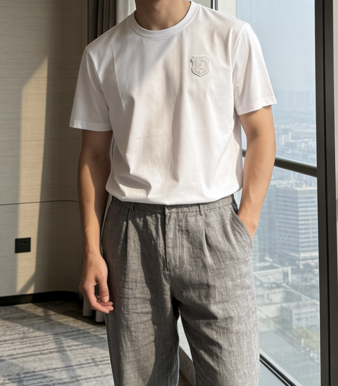 loro Piana家 2026春夏最新盾牌🛡️男士圆领T恤衫，精选全进口客供顶级丝光棉面料，胸前标志性