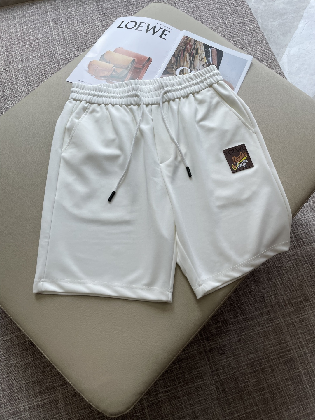 Loewe 重磅推荐！2026ss夏装新品 专柜在售 最新系列图案logo短裤 必须人手一件的节奏！进口