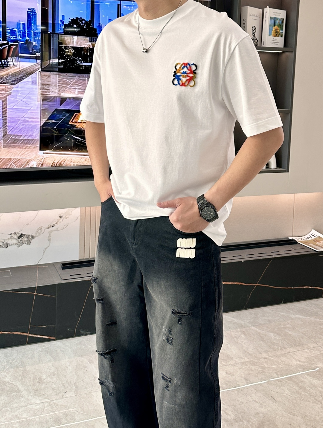 Loewe  2026春夏新款首发专柜最新款短袖T恤 高端订制 设计前卫时尚！品牌logo重工艺设计 高