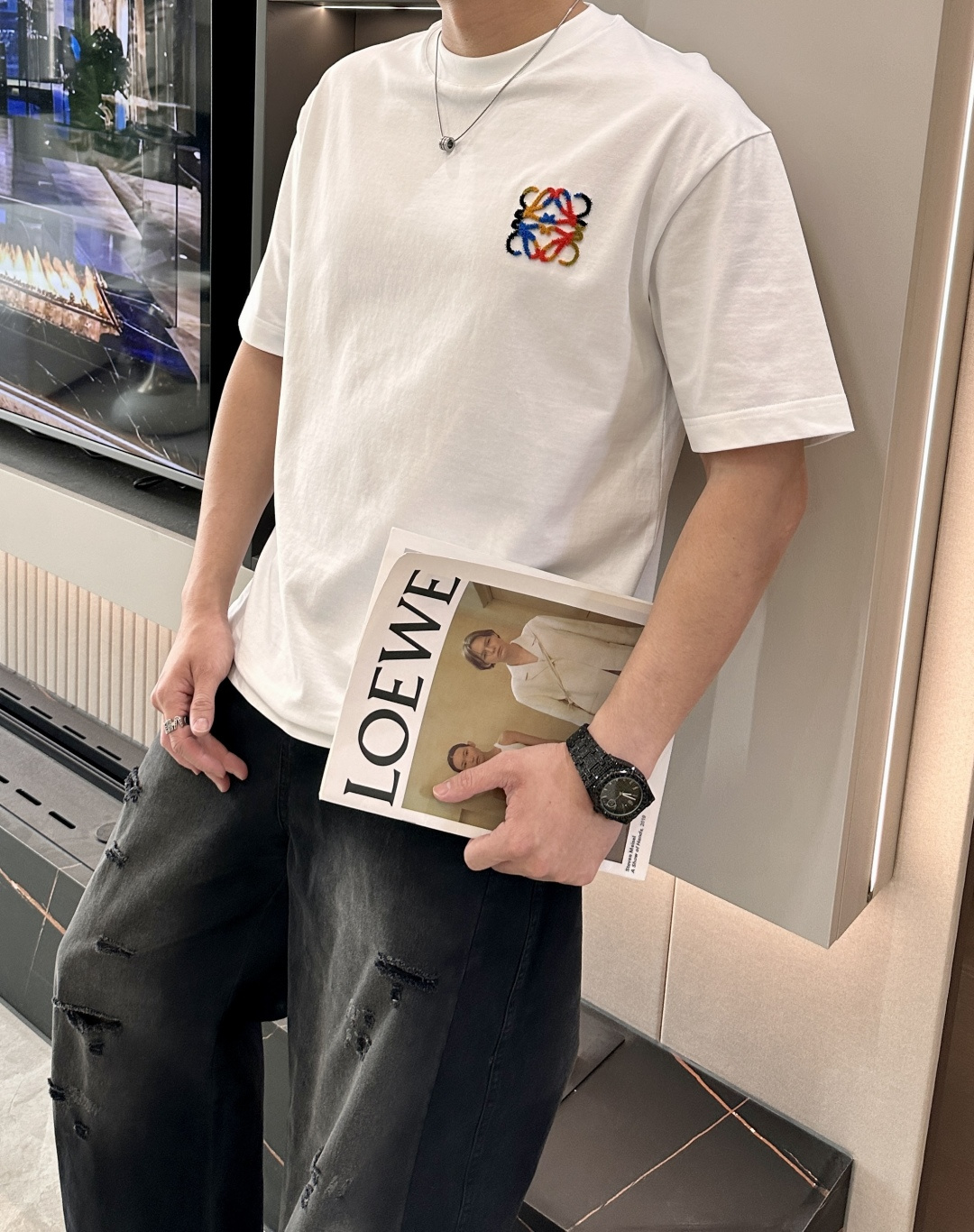 Loewe  2026春夏新款首发专柜最新款短袖T恤 高端订制 设计前卫时尚！品牌logo重工艺设计 高